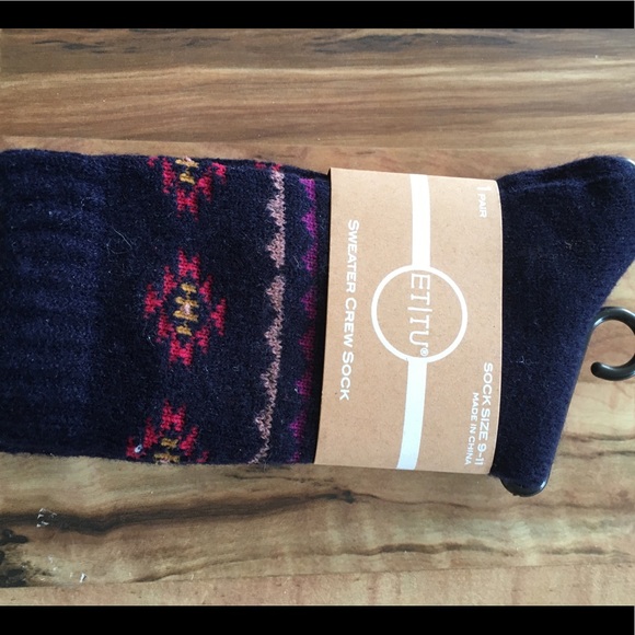 NWT 2 pairs socks ET/TU &ST PATRICK’S 1 size - Picture 5 of 6